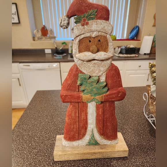 Rae Dunn Santa decor - Picture 1 of 2